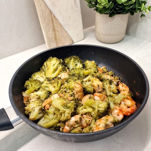 brocoli-salteado-langostinos